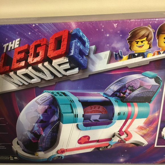The Lego Movie 70828 Pop-Up Party Bus 1024 pcs Building Block Set - Picture 4 of 16